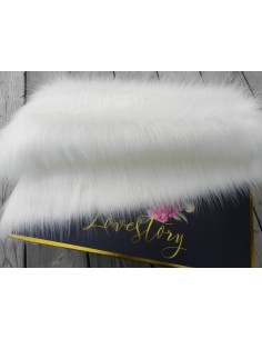 Kožešinový čtverec 48 × 48 cm – slonová kost ivory, umělá kožešina, vlas 50 mm