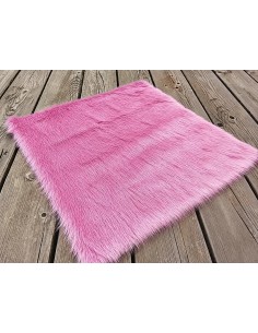 Kožešinový čtverec 48 × 48 cm – vintage růže starorůžová, vlas 36 mm