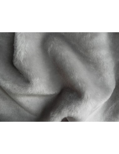 Plyšový čtverec 48 × 48 cm – světle šedý, hladký plyš, vlas 9 mm